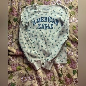 American Eagle long sleeve top